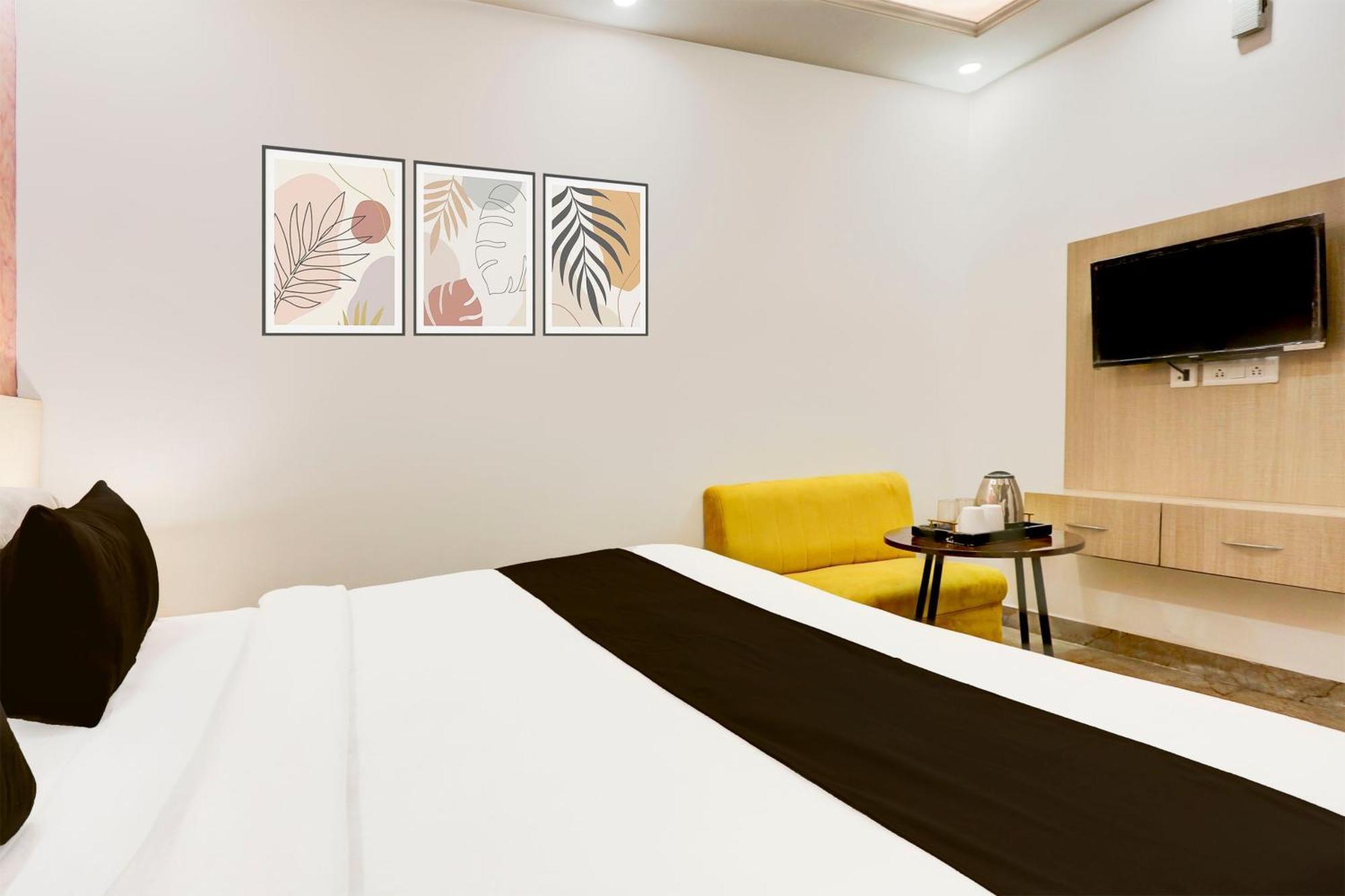 Super Townhouse Eden Garden Zirakpur Hotel Екстериор снимка