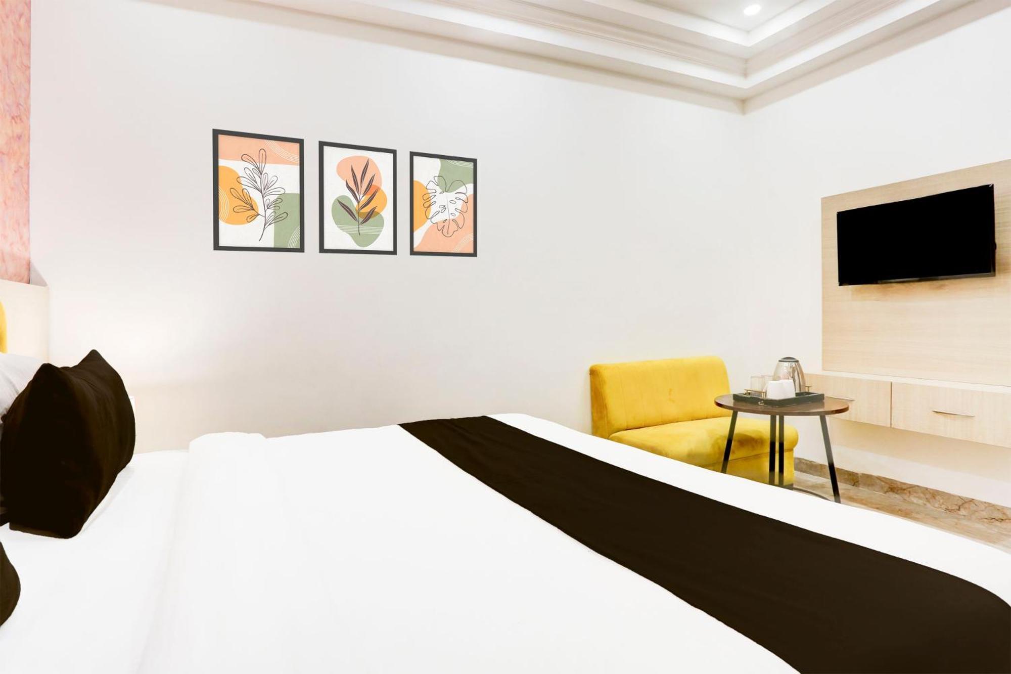 Super Townhouse Eden Garden Zirakpur Hotel Екстериор снимка